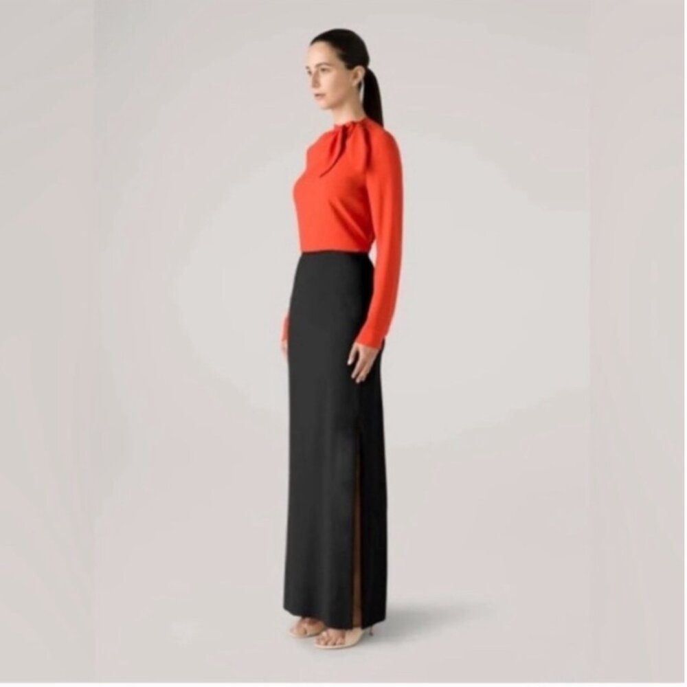 St. John Midi / Maxi Length Skirt Size: M | US 6